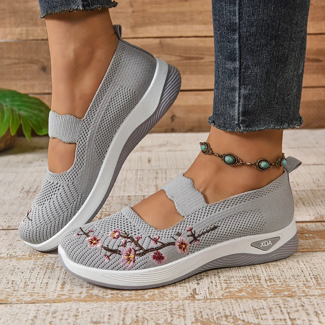 レンズミ | クラウドプラス – 通気性快適レディースオーソペディックスニーカー